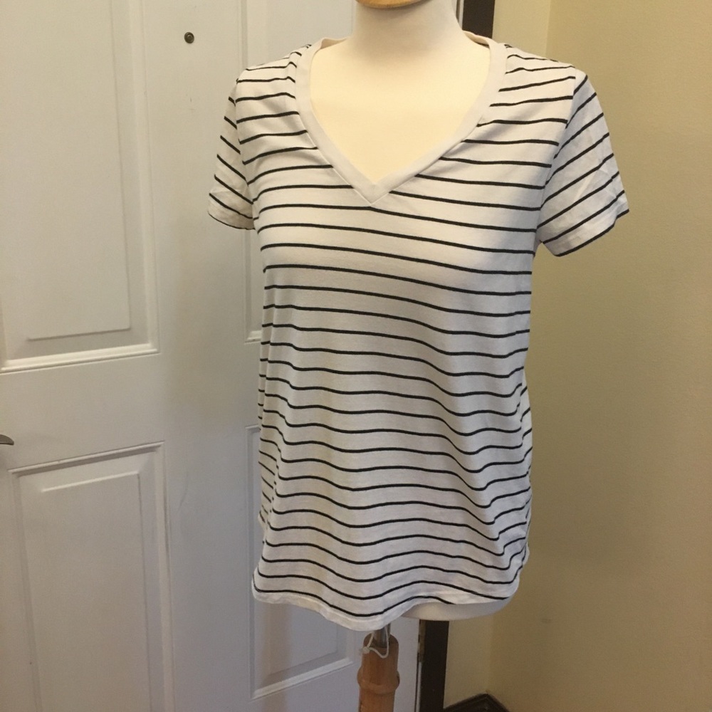 Mossimo Black and White Striped Tee
